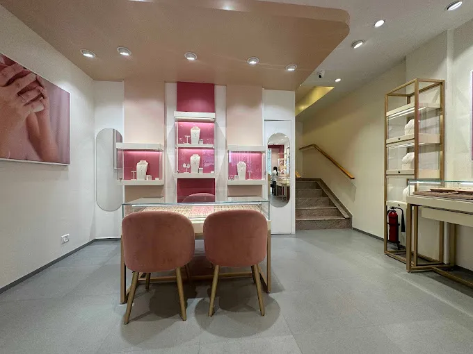 Mia by Tanishq - Velachery